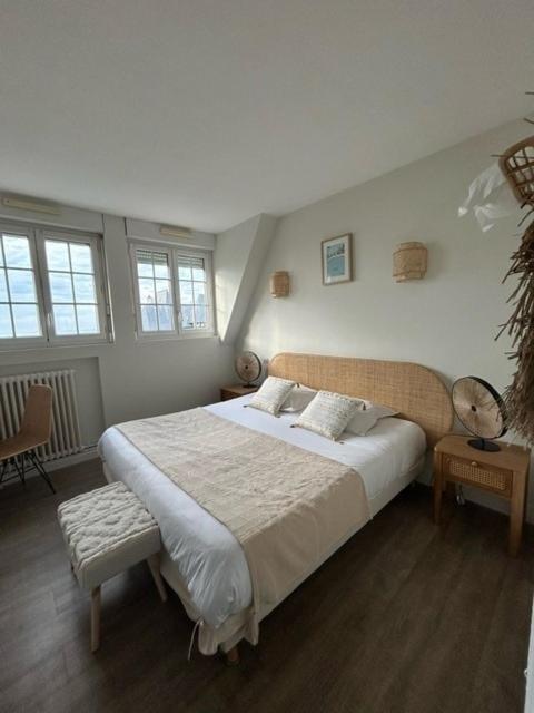 Hotel De La Mer - Blonville Sur Mer Eksteriør bilde
