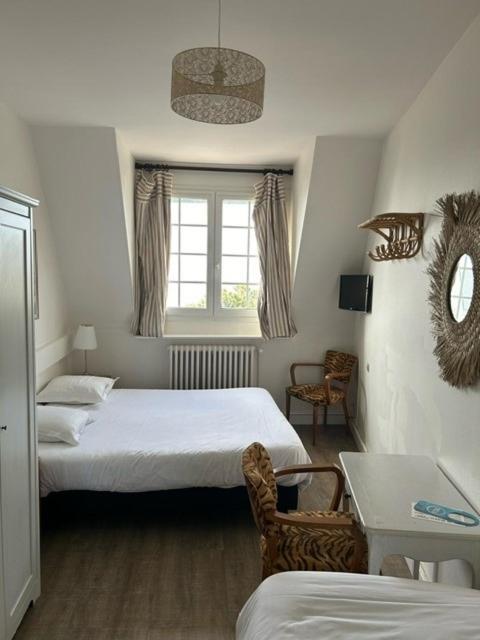 Hotel De La Mer - Blonville Sur Mer Eksteriør bilde