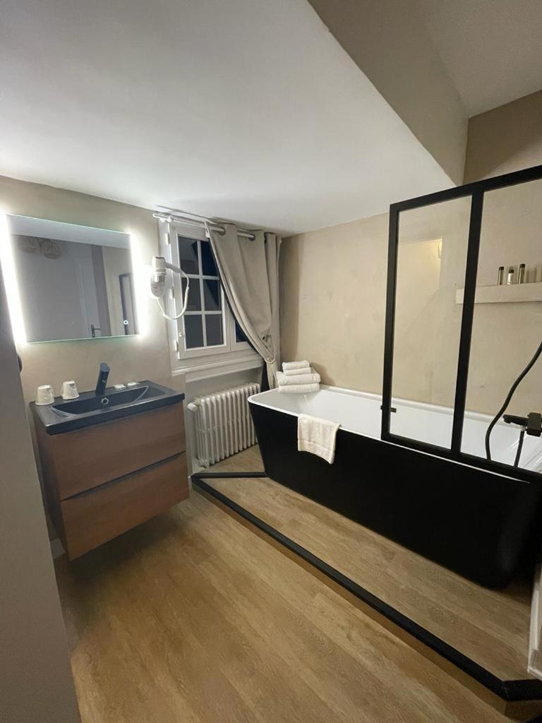 Hotel De La Mer - Blonville Sur Mer Eksteriør bilde